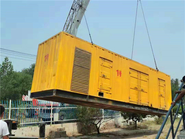 磴口300KW柴油发电机组油耗是多少？